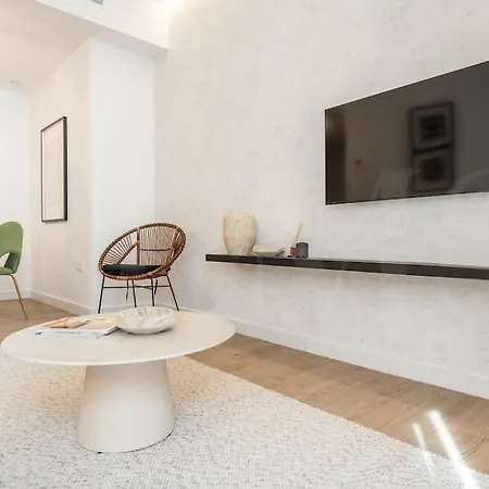 Apartment Delightful And Bright In Center By Rems