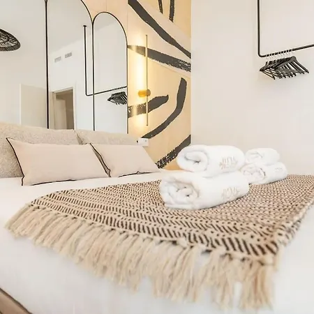 Apartment Delightful And Bright In Center By Rems Malaga