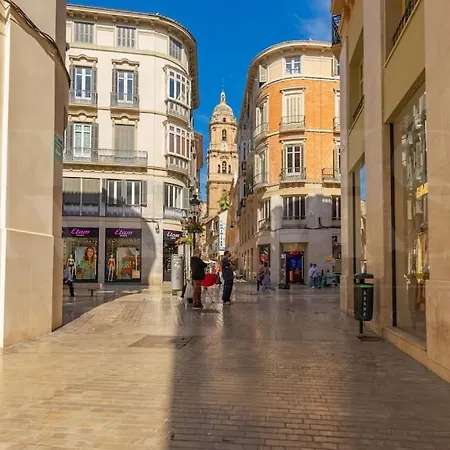 Delightful And Bright In Center By Rems Malaga